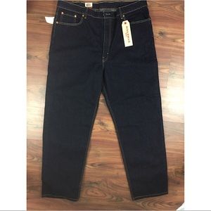 ⭐️Men’s Levi’s 550 Relaxed Jeans⭐️